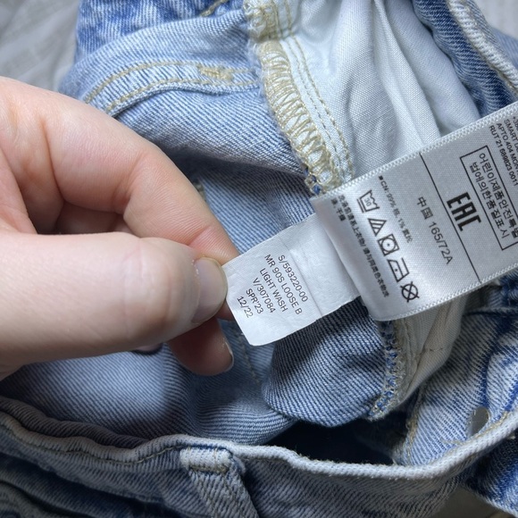 GAP women’s light wash 90’s loose straight leg denim jeans in us 6 - Picture 11 of 11